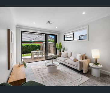 Hi, I’m Low-Maintenance, High Appeal... - Photo 5