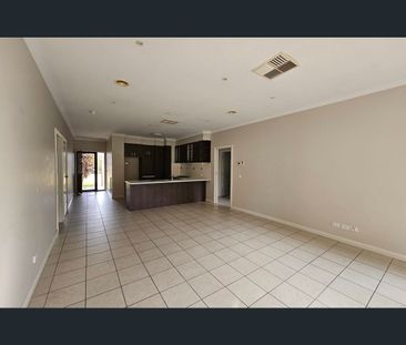 2/15 Noel Street, Wodonga, Vic 3690 - Photo 6