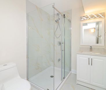 For Lease - 373 CREEK PATH Avenue, Oakville, Ontario - Photo 6