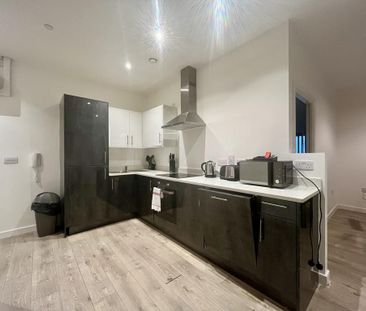 2 bedroom apartment to rent - Photo 3