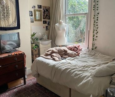 6 Bed Terraced House, Brading Road, BN2 - Photo 5