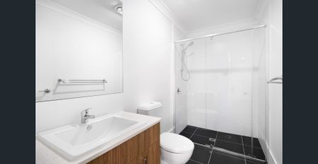 Brand New 2-bedroom Townhouse! - Photo 4