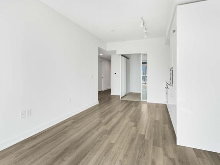 For Lease - 230 Simcoe Street Unit# 3217, Toronto, Ontario - Photo 2