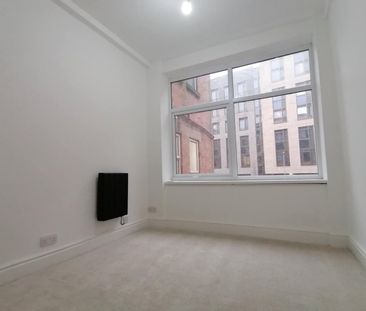 1 Bed Flat, Glasshouse St, NG1 - Photo 2