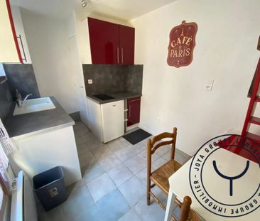 En plein centre ville près du boulevard du 14 juillet - Photo 2