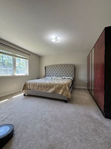 For Lease - 61 Summerside Avenue, Whitby, Ontario - Photo 4