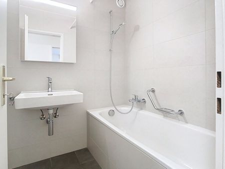 SUPERBE LOGEMENT RENOVE ! - Photo 2