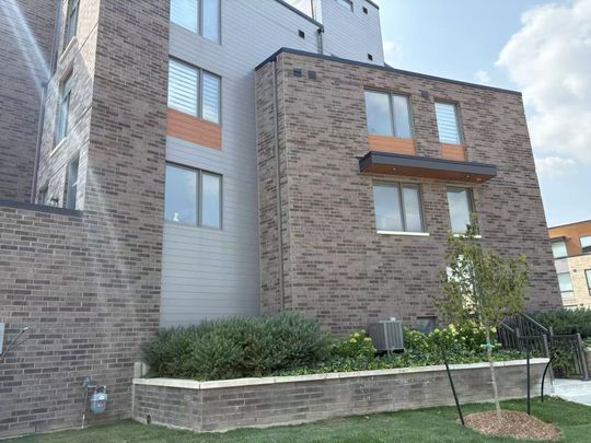 For Lease - 72 Hooyo Terrace Unit# Room 2, Toronto, Ontario - Photo 1