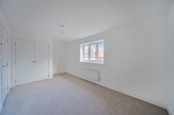 2 bedroom semi-detached house to rent - Photo 1