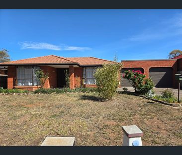 59 Hotham Crescent, Hoppers Crossing, Vic 3029 - Photo 6