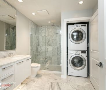 Condo in Vancouver West Side, BC - Photo 5
