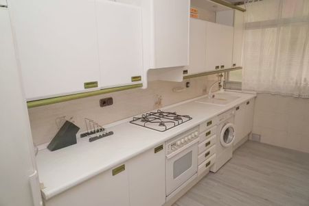 Calle Tomás Escalonilla, Málaga, Andalusia 29010 - Photo 5