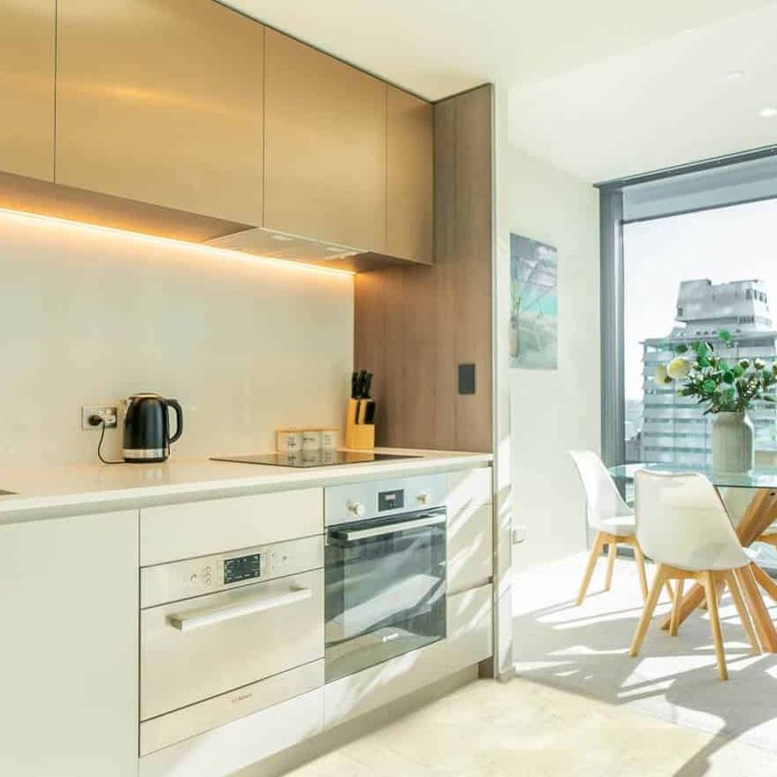 Luxury CBD Living - Photo 1