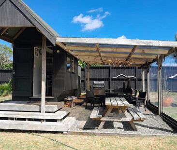 Classic Kiwi Bach - Photo 5