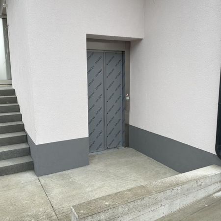 LOSENSTEIN NEUWERTIGE ERDGESCHOSSWOHNUNG MIT GROSSER TERRASSE - Photo 5