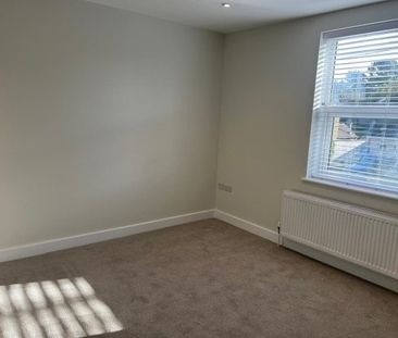 Langley Road, Branksome - Photo 1