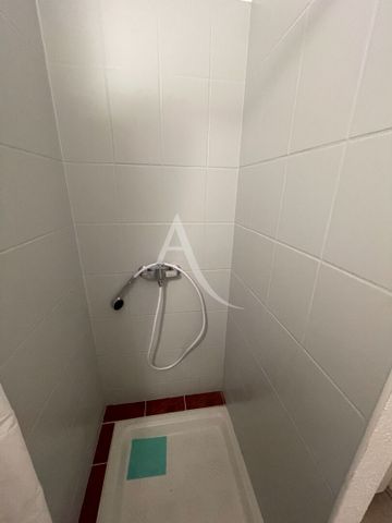 Location Appartement 1 pièce 34m² - Photo 3