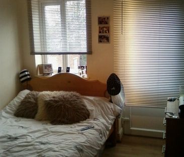 2 Bed Maisonette, High Road Leytonstone, E11 - Photo 5