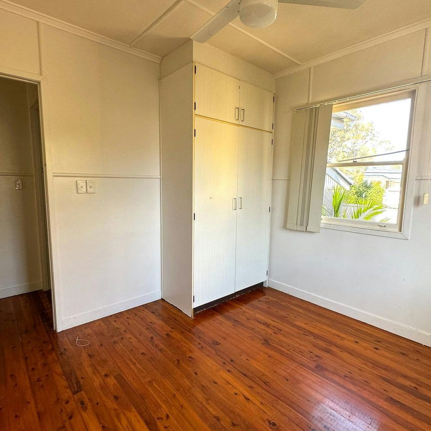 Spacious Family Home in Great Location! - Photo 1