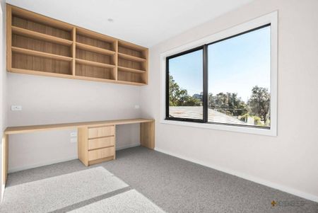 BRAND NEW | STUNNING DESIGN | BEACH AND LIFESTYLE LOCATION - Photo 2