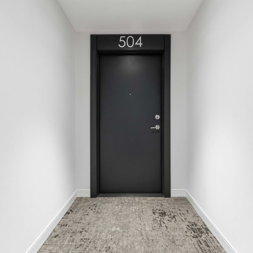 For Lease - 7439 Kingston Road Unit# 504, Toronto, Ontario - Photo 1