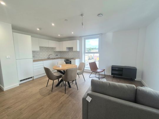 Cow Green, Halifax - Photo 1