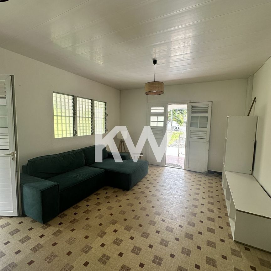 Maison SAINT JOSEPH - Photo 1