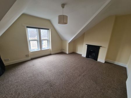 Manor Park – Top Floor Flat - Photo 3