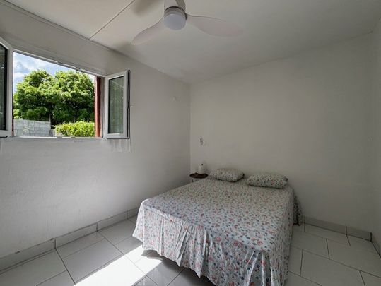 Deux pièces à Perrin aux Abymes - LONGFORT IMMOBILIER - Photo 1