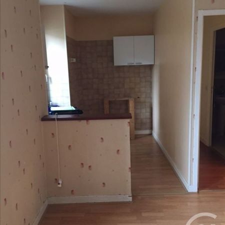 Appartement à louer 2 pièces - 34 m2 ISSOUDUN - 36 - Photo 4