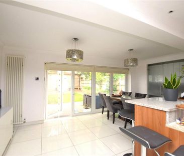 4 bedroom semi-detached house to rent - Photo 4