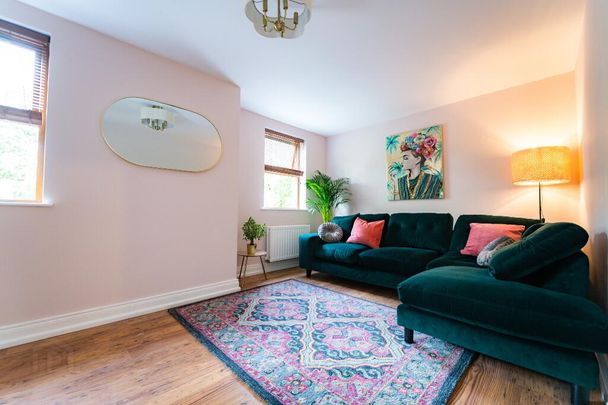 4 Station Terrace, Helens Bay, BT19 1TQ - Photo 1