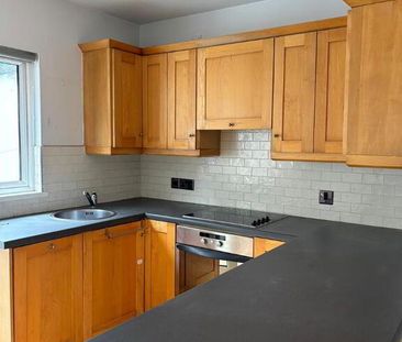 45 Talbot Street, Newtownards, BT23 4EG - Photo 4