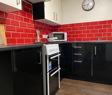 3 Bed - Flat 6, Cathedral Court â€“ 3 Bed - Photo 6