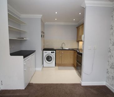 2 bedroom apartment to rent - Photo 6