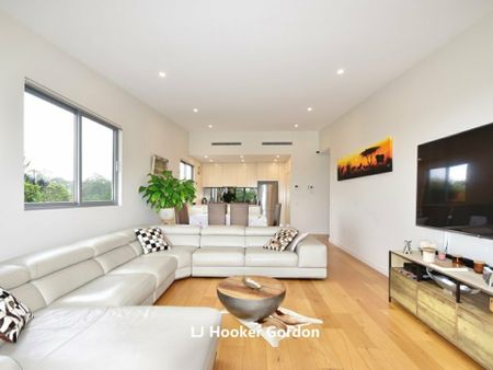 2405/177 Mona Vale Road, St Ives NSW, Belconnen - Photo 3