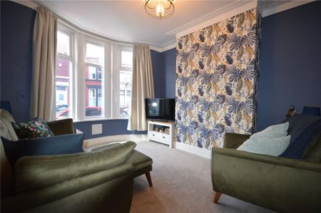 3 bedroom terraced house to rent - Photo 2