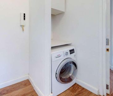 Highbury Grange, London, N5 - Photo 5