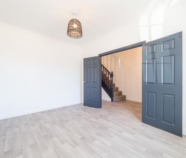 5 bedroom terraced house to rent - Photo 1