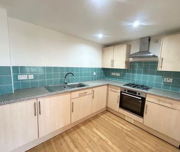 2 bedroom flat to rent - Photo 5