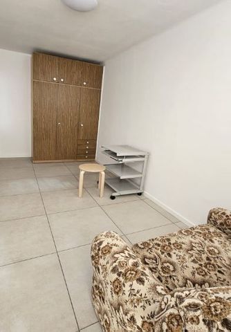 Mieszkanie do wynajęcia 3 pokoje Grzybowska, Warszawa 48 m² - Фото 3