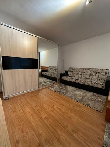 Garsoniera Metrou Brancoveanu 40mp - Fotografie 5