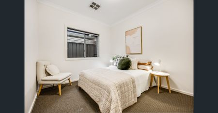 Spacious Family Home in Prime Brighton School Zone! - Photo 4