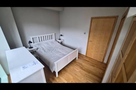 1 Bed Flat, Renfrew St, G3 - Photo 3