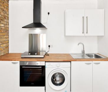 (All bills Included) Strayfield Road, Enfield EN2 - Photo 4