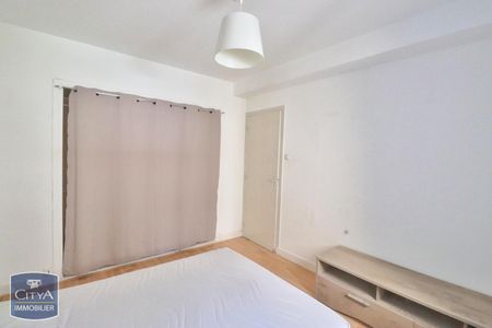 Location Appartement 2 pièces 39m² ST ETIENNE 42000 - Photo 4