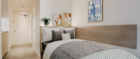 Gold Studio - Corner - Photo 2