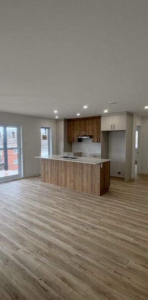 4 ½ Neuf à Sherbrooke - Photo 1