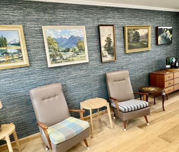 Three Bedroom Home with Spectacular Views - Photo 6