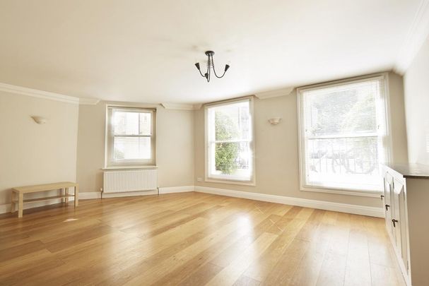 2 bedroom ground floor flat to rent - Photo 1